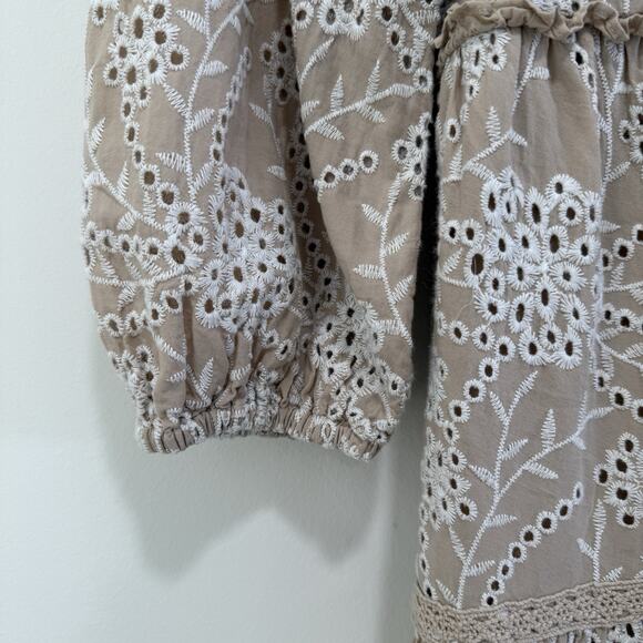 Chico’s Boho Tan White Eyelet Tiered Ruffle Midi Maxi Dress Size 1 US 8 Neutral - Picture 5 of 10